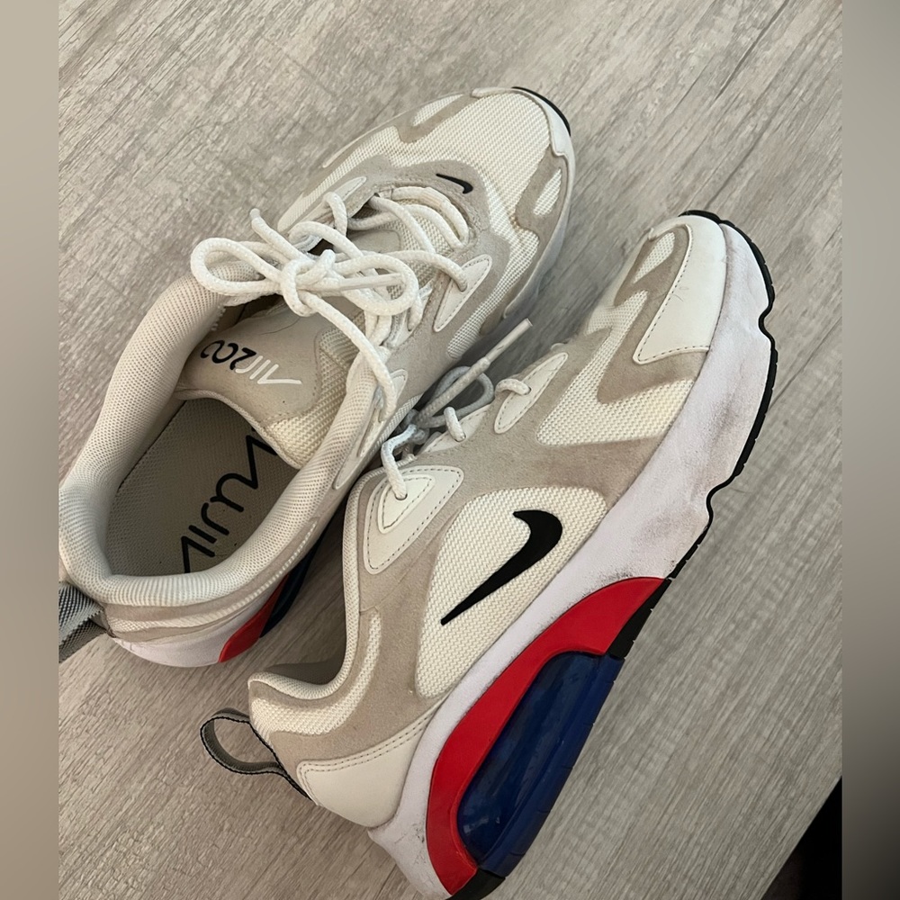 Nike AirMax 200 Women’s Size 8.5